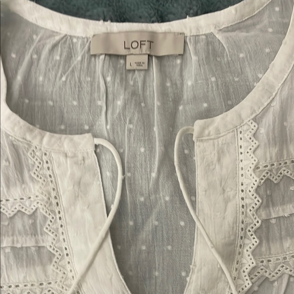 LOFT women’s White Short Sleeve Top - Picture 2 of 9